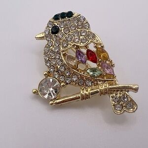 Beautiful Bird Gold Tone Brooch Pin